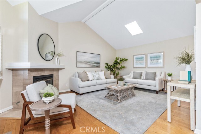 Foto del edificio - 6441 Fiddleneck Ln