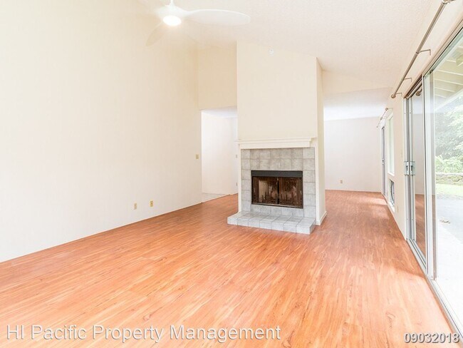 Building Photo - 3 br, 2 bath House - 47-668 Halemanu St.