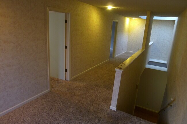 Foto del edificio - 3 Lyndhurst Village Ct