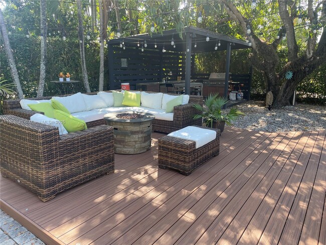 Foto del edificio - 5760 SW 56th St