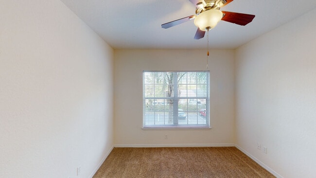 Interior Photo - Ashton at Waterford Lakes