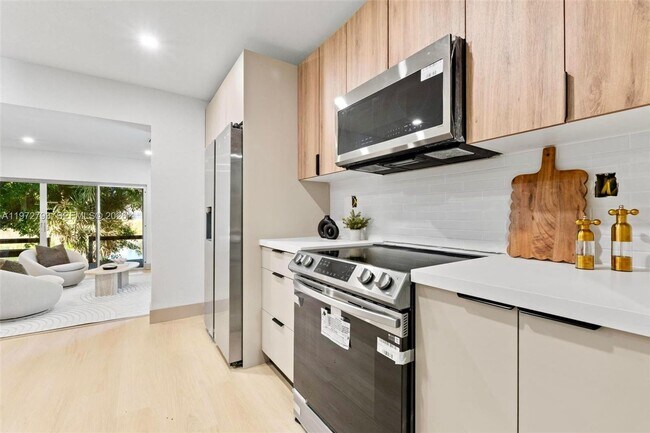 Photo - 1905 NW 62nd Terrace House