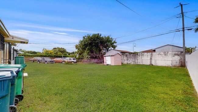 Foto del edificio - 830 NW 3rd St