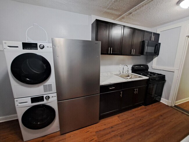 Foto del edificio - 3516 Ely Pl SE