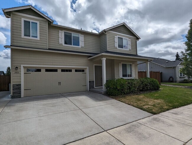 Foto del edificio - 4-Bedroom, 2.5-Bath Home- New Construction...