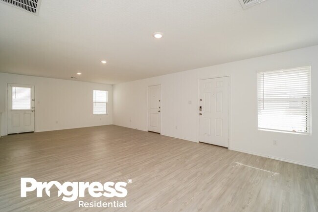 Building Photo - 8803 Barrow Path