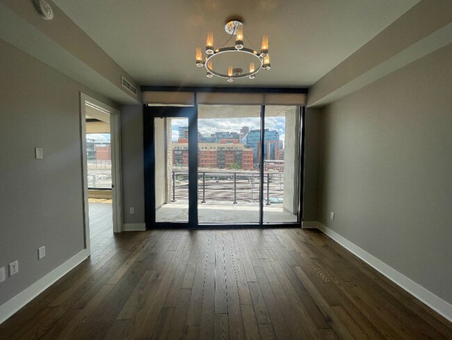 Building Photo - 870 Bannock St