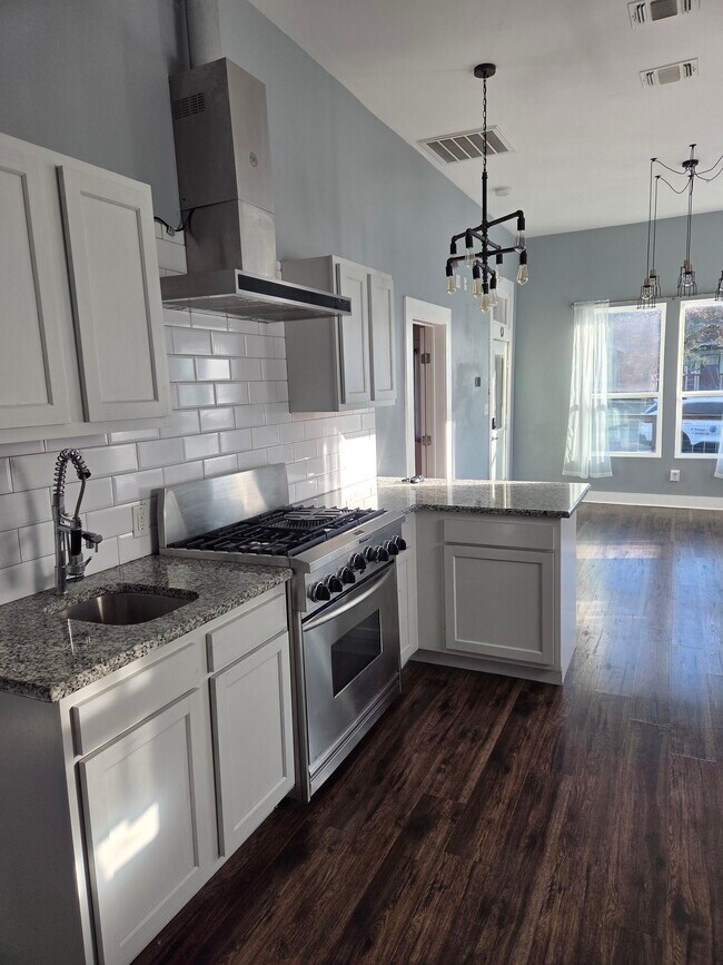 Foto del edificio - 1003 W Elsmere Pl