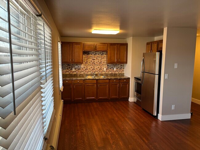 Kitchen - 761 Abrams St