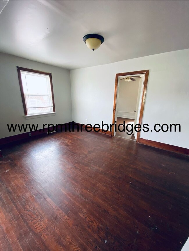 Building Photo - Jennings 2br/1.5ba House