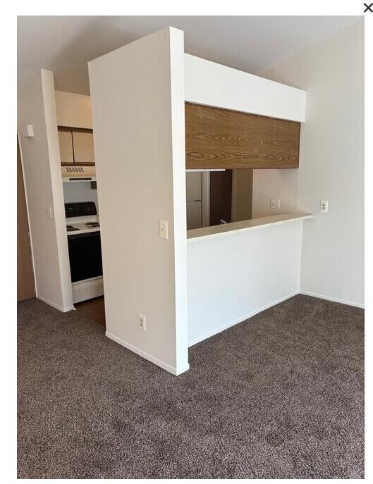 Foto del edificio - 3814 Sparrow Wood Dr