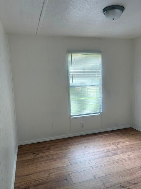 Building Photo - 154 Mills Dr