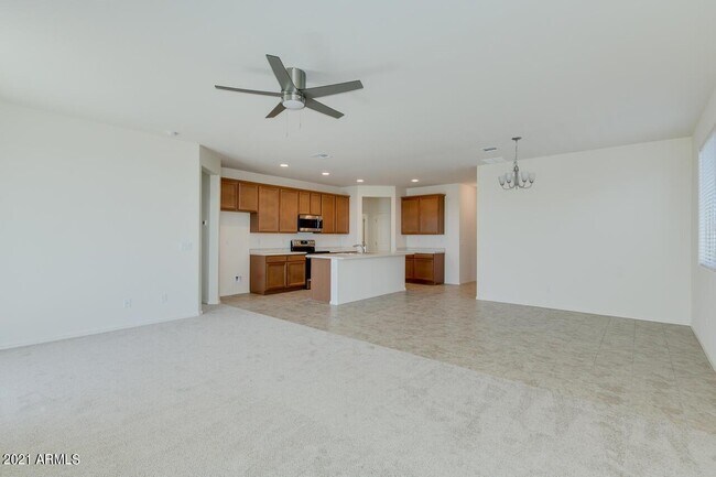 Building Photo - 17677 W Country Club Terrace