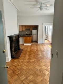 Building Photo - 907 Clinton St