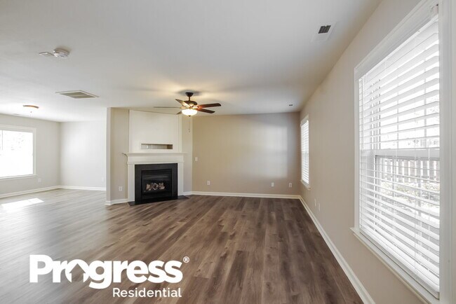 Foto del edificio - 15823 Circlegreen Dr