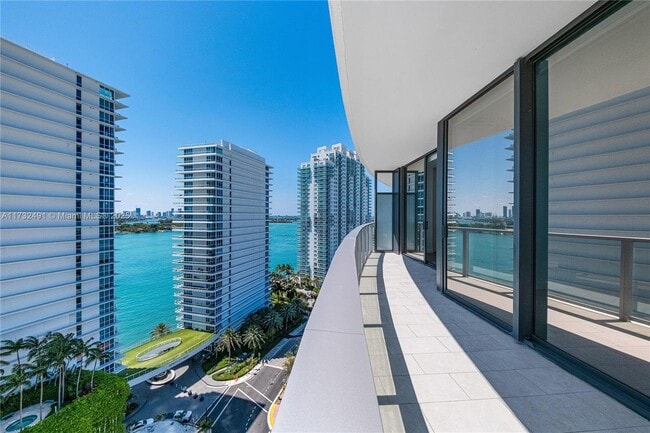 Foto del edificio - 500 Alton Rd