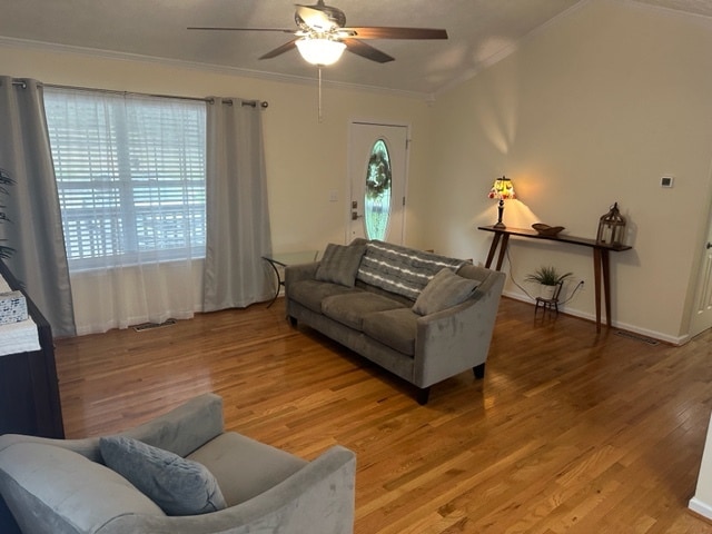 Foto del edificio - 3503 Lakeview Dr