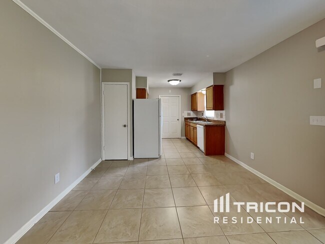 Building Photo - 4408 Ann Arbor Drive Tampa FL