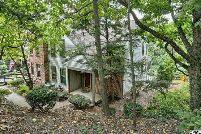 Building Photo - 569 Lovell Ct