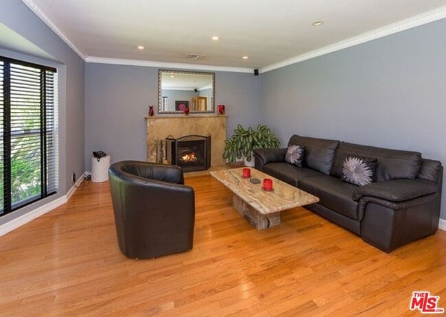 Foto del edificio - 1488 S Durango Ave