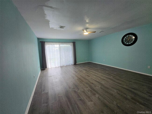 Foto del edificio - 184 Deer Ct Dr