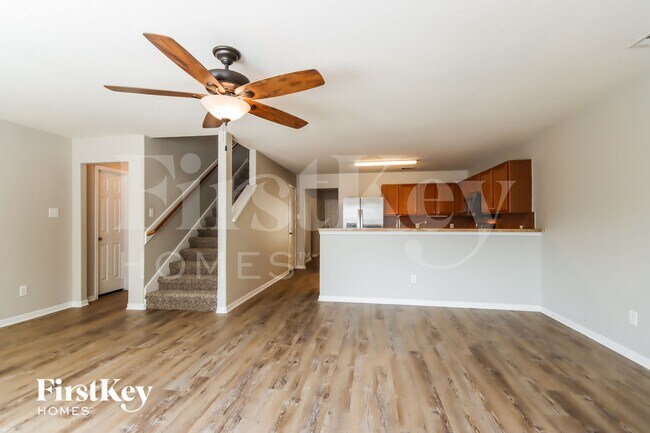 Foto del edificio - 16941 Wren Hill St