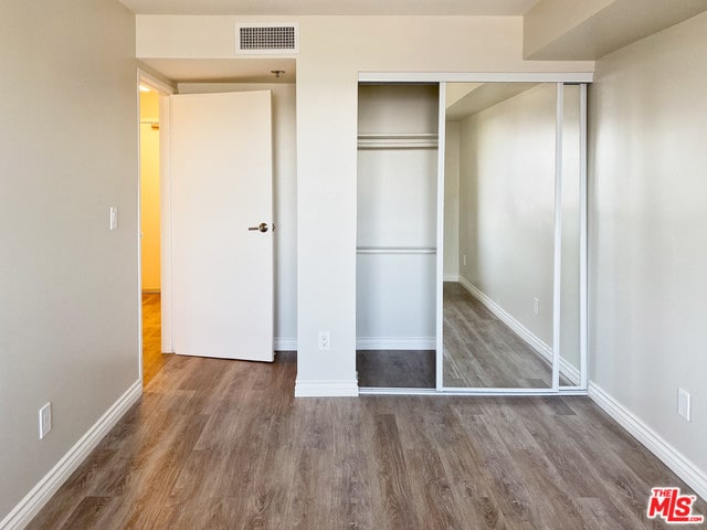 Building Photo - 636 N Hill Pl