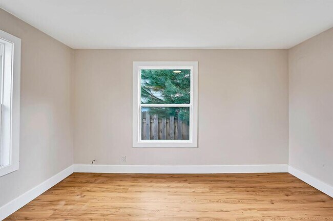 Foto del edificio - 351 19th Street Southeast