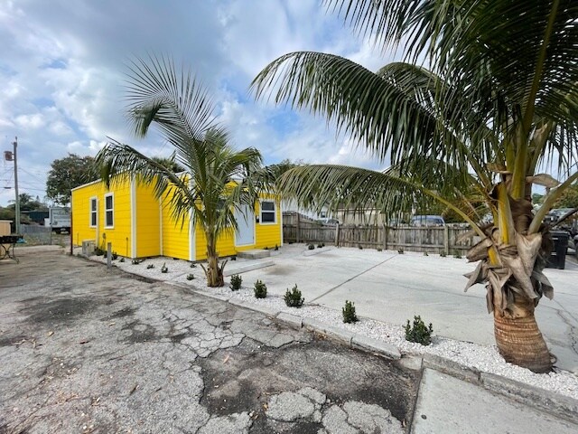 Foto del edificio - 413 N E St