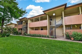 Building Photo - 7714 Renwick Dr