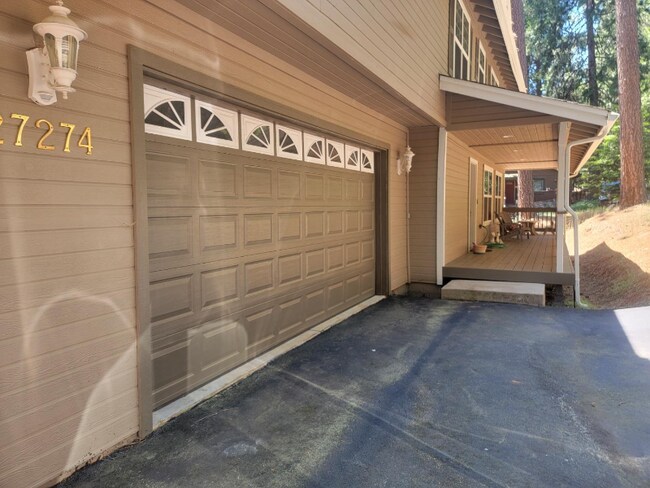 Building Photo - 27274 Cedar Bow Ct