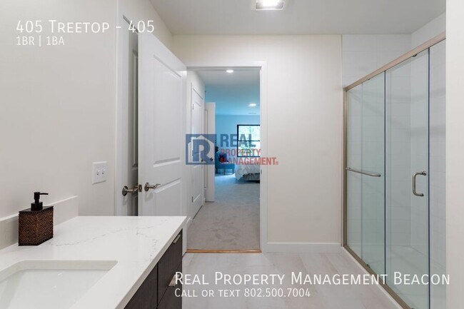 Foto del edificio - 405 Treetop-405