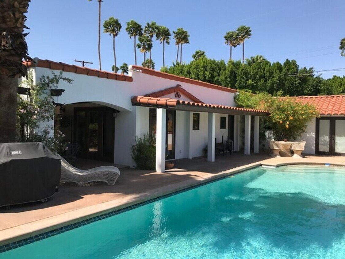 1062 E Buena Vista Dr, Palm Springs, CA 92262 House Rental in Palm