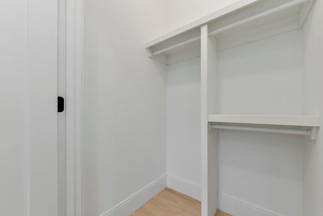 Building Photo - 132 Bremen St