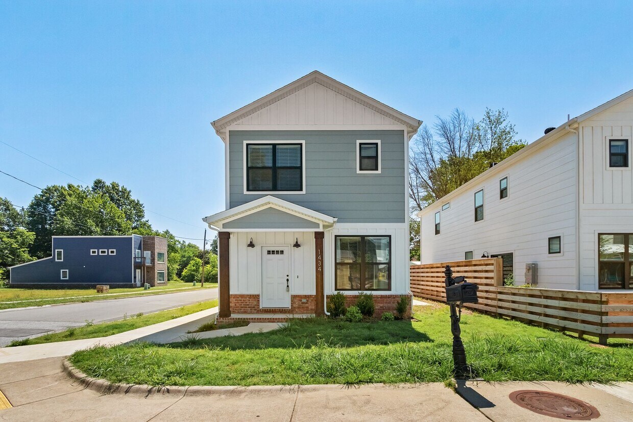 Foto principal - Premier Fayetteville Rental Home!
