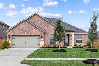Building Photo - 3206 Banyan Dr