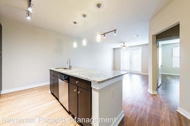 Foto del edificio - 1 br, 1 bath House - 1900 Barton Springs R...
