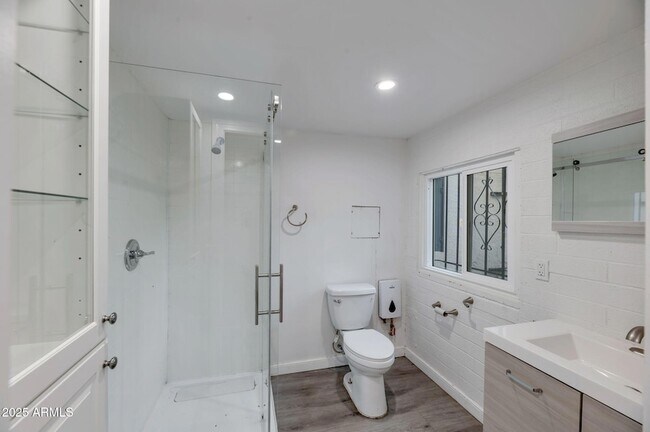 Foto del edificio - 1429 N 1st St