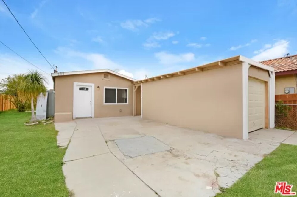 294 E Congress St, Colton, CA 92324 House Rental in Colton, CA
