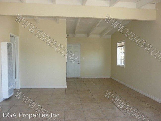 Foto del edificio - 38852-38854 Rambler Ave