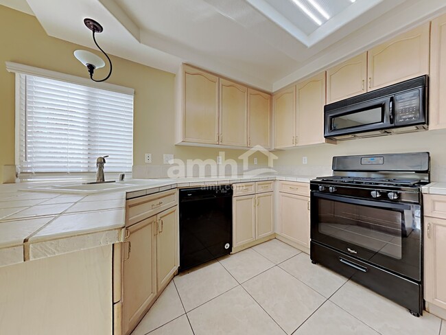 Foto del edificio - 8443 Chinook Candy Ct