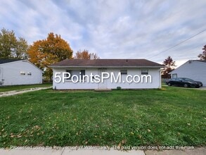 Building Photo - 1032 Andrew St