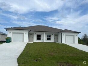 Building Photo - 12130 Henley Ave