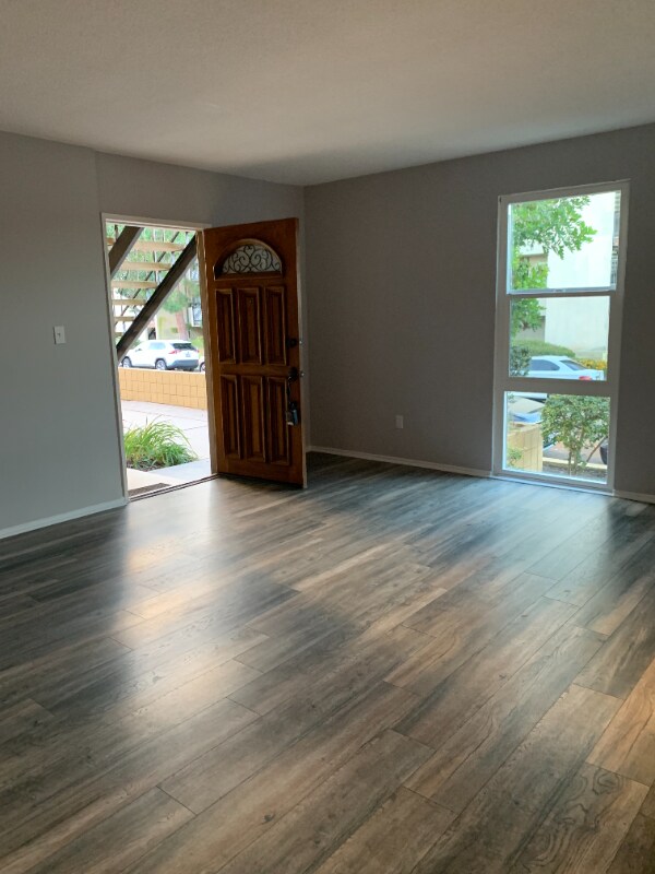 Building Photo - 20704 Osage Ave