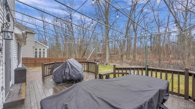 Building Photo - 83 Huntingwood Dr