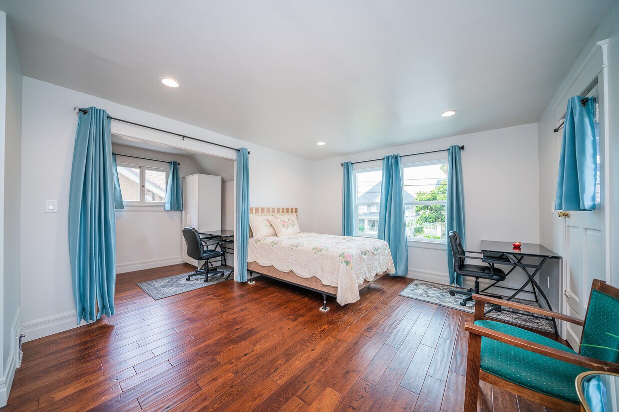 Foto principal - 2501 Juliet St