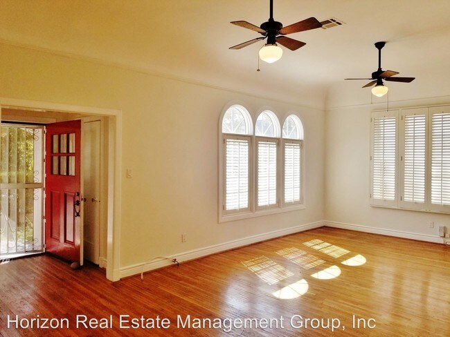 Foto del edificio - 1207 S Sycamore Ave
