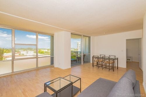901 Bay Dr Unit 719 Miami Beach Fl 33141 Condo For Rent In Condos Florida Miami Beach 901 Bay Dr Unit 719 Primary Photo