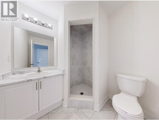 Photo du bâtiment - 143 Kenneth Rogers Cres