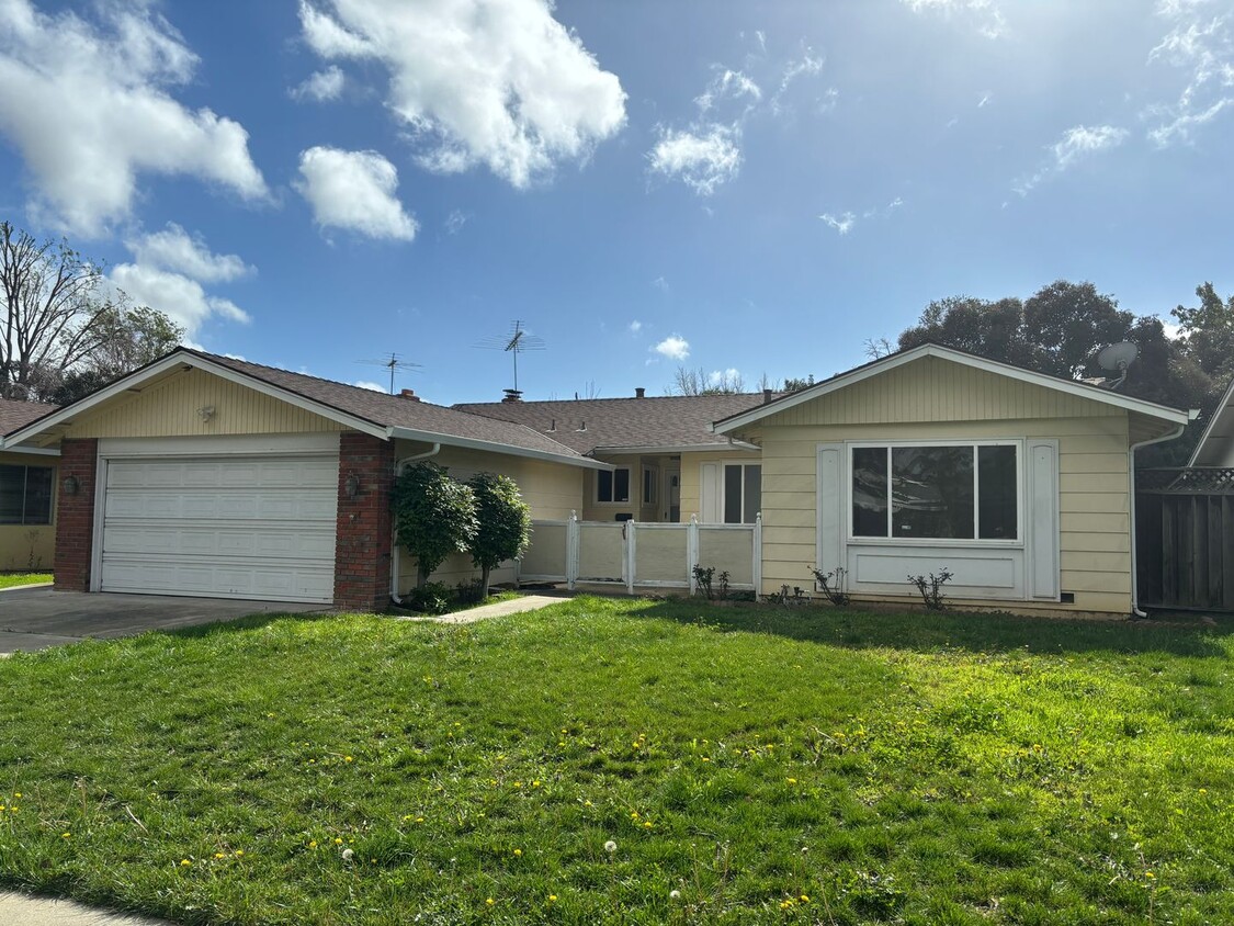 San Jose-nicely updated 4 bedroom 2 bathr... - San Jose-nicely updated 4 bedroom  2 bathr...